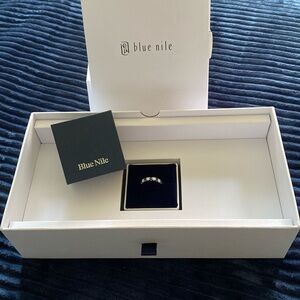 Blue Nile Luna Sapphire and Diamond Anniversary Ring in Platinum (2.8Mm)